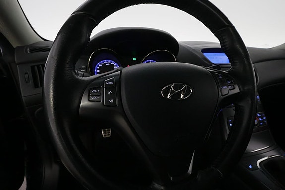 Hyundai Genesis 15 of 23
