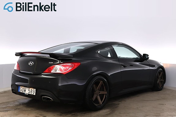 Hyundai Genesis 3 of 23