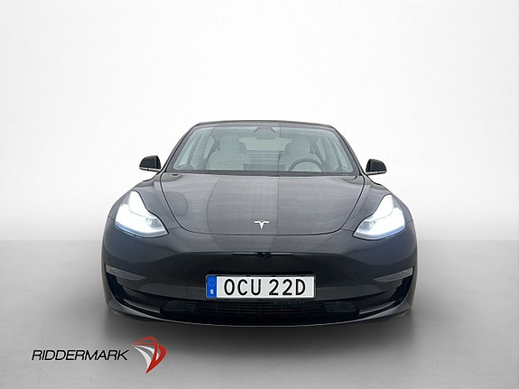 Tesla Model 3 3 of 5