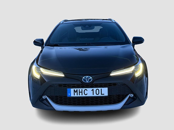 Toyota Corolla 2 of 21