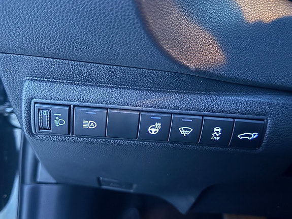 Toyota Corolla 14 of 21