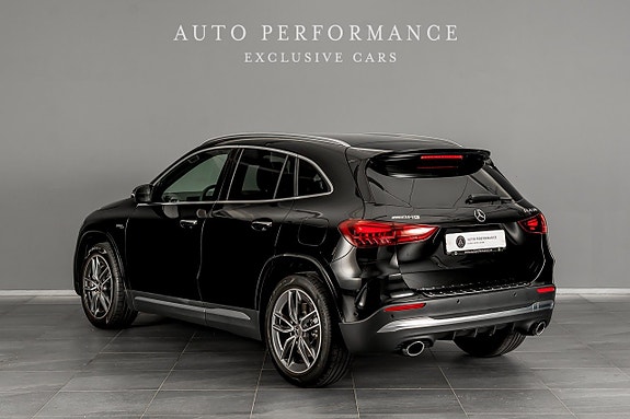 Mercedes-Benz GLA35 2 of 11