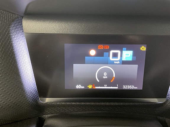 Citroen C4 X 8 of 17