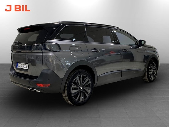 Peugeot 5008 4 of 5