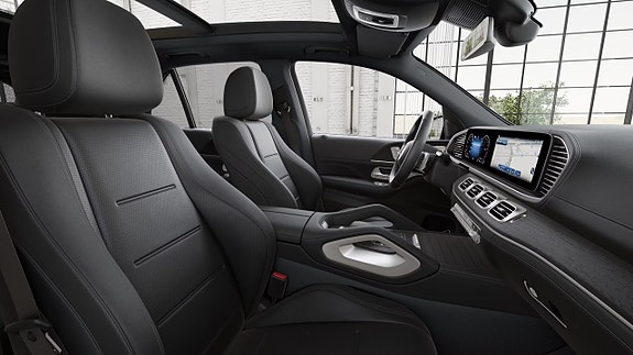 Mercedes-Benz GLE350 de 2 of 2