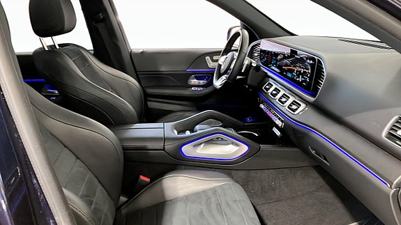 Mercedes-Benz GLE350 e 3 of 5