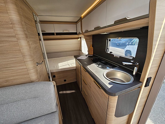 Knaus Südwind 420 QD El-Golvvärme  Nyskick 13 of 26