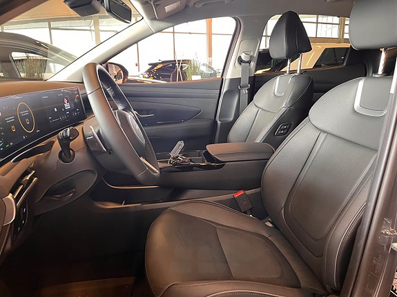 Hyundai Tucson 6 of 14