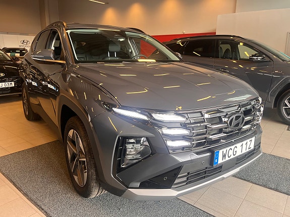 Hyundai Tucson 3 of 14