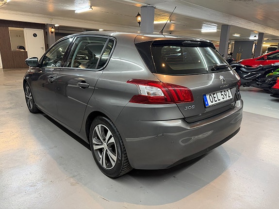 Peugeot 308 5 of 5