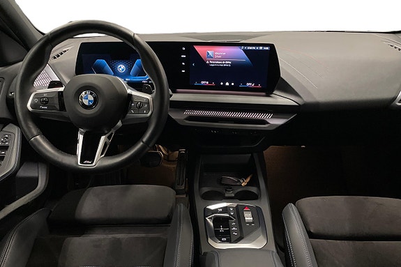 BMW 120 8 of 17