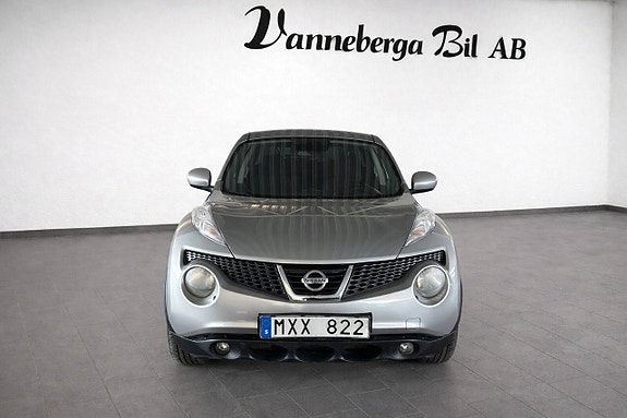 Nissan Juke 2 of 5
