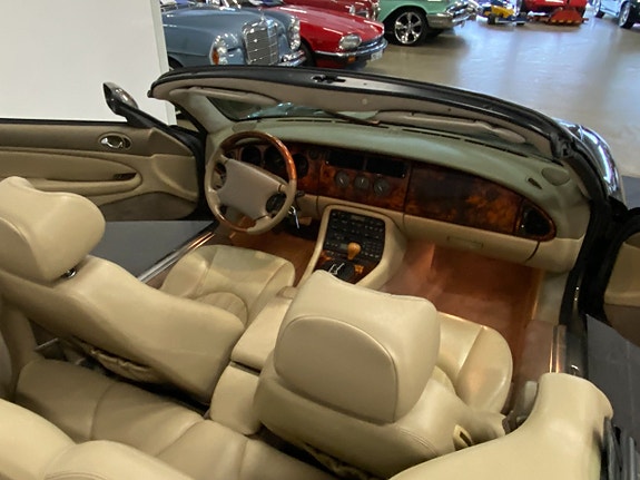 Jaguar XK 22 of 25