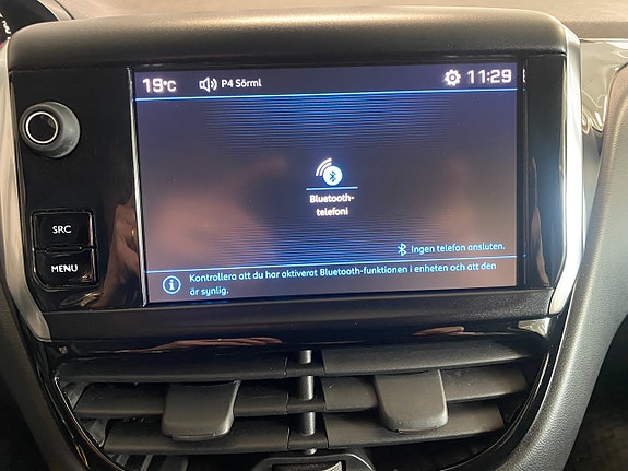 Peugeot 208 12 of 17