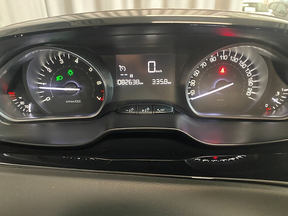 Peugeot 208 11 of 17