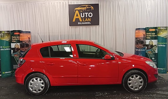 Opel Astra 3 of 5