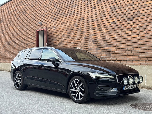 Volvo V60 7 of 25