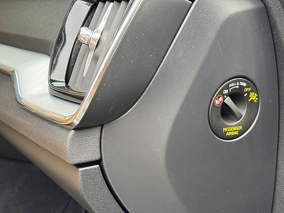 Volvo V60 24 of 25
