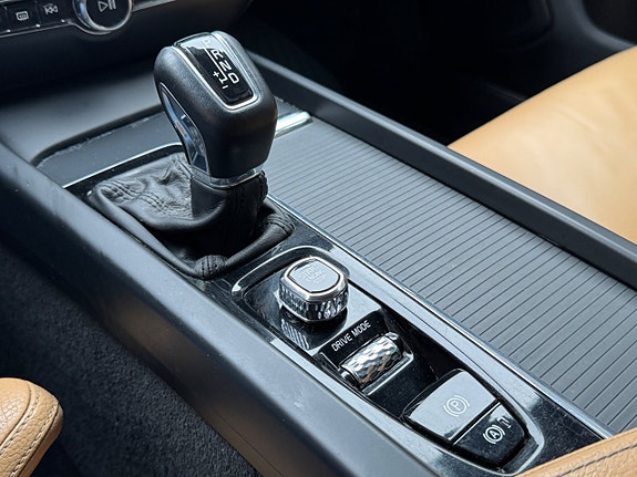 Volvo V60 22 of 25