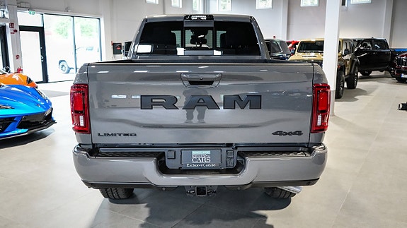 Dodge RAM 2500 6 of 24