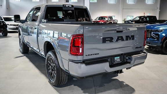Dodge RAM 2500 5 of 5