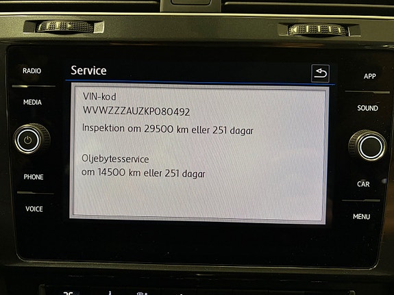 Volkswagen Golf I 21 of 24