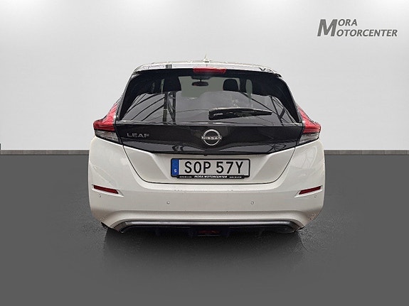 Nissan Leaf 5 of 5