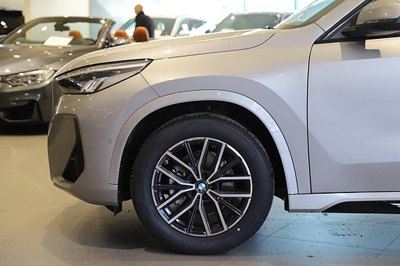 BMW X1 5 of 5