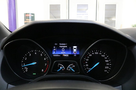 Ford Focus 21 of 27