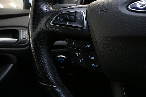 Ford Focus 20 of 27