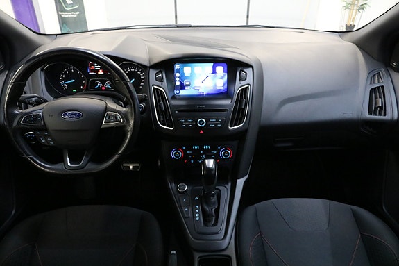 Ford Focus 17 of 27