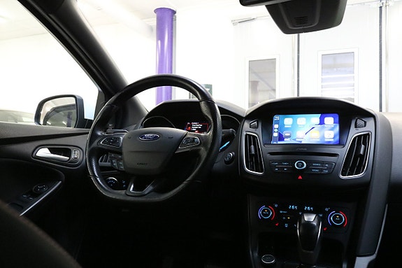 Ford Focus 18 of 27