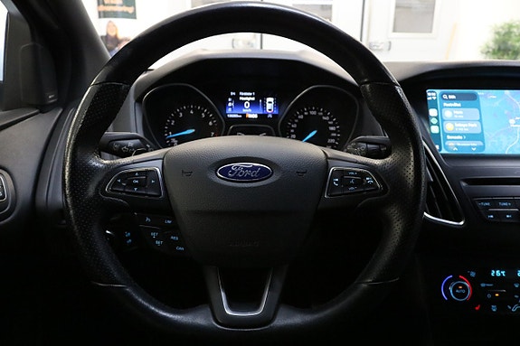Ford Focus 19 of 27