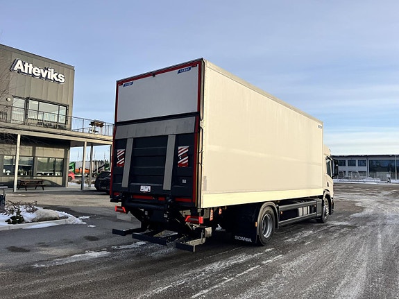 Scania P 280 B4x2NB 10 of 12