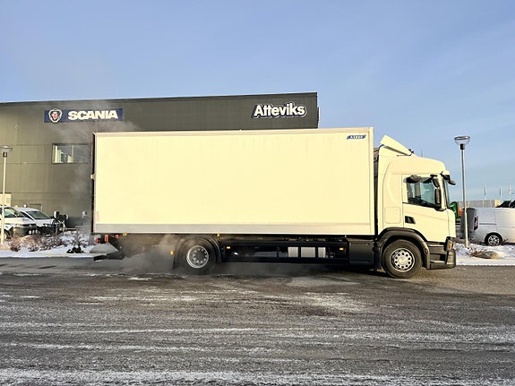 Scania P 280 B4x2NB 2 of 12