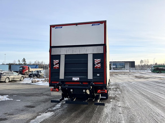 Scania P 280 B4x2NB 11 of 12