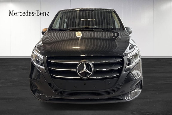 Mercedes-Benz Vito 119 2 of 5