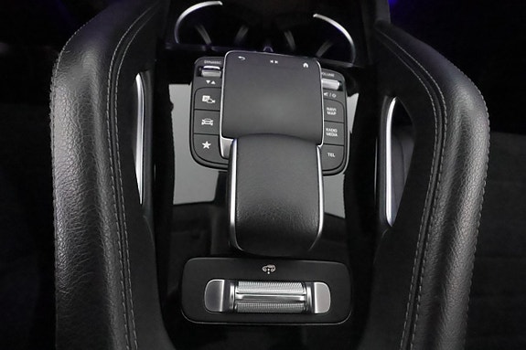 Mercedes-Benz GLE350 de 24 of 28