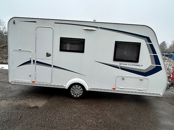 Caravelair Alba 426 Family Barnkammar, värmegolv, el patron