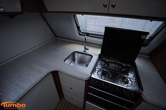 Adria ALPINA 743 HT Frontkök Alde Ugn 8 of 21