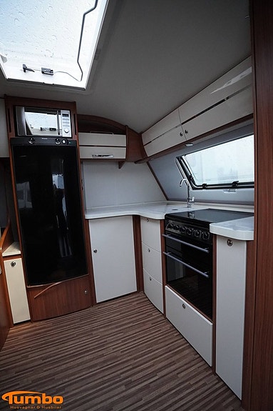 Adria ALPINA 743 HT Frontkök Alde Ugn 7 of 21