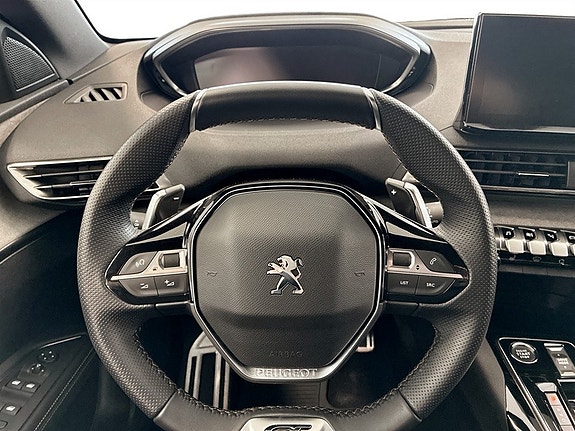 Peugeot 5008 7 of 17