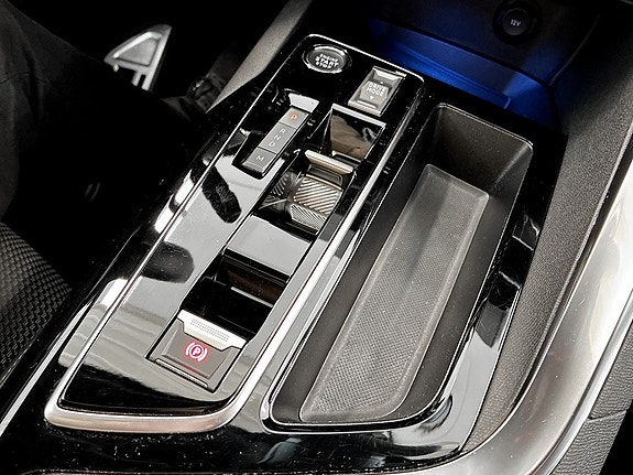 Peugeot 5008 12 of 17