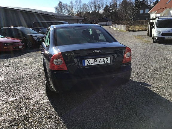 Ford Focus 5 of 5