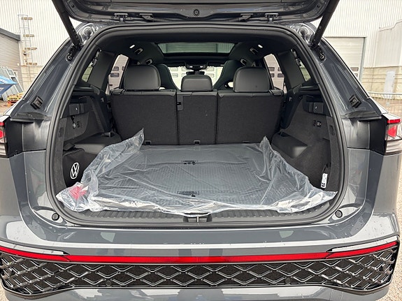 Volkswagen Tayron 12 of 18