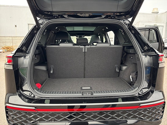 Volkswagen Tayron 23 of 23