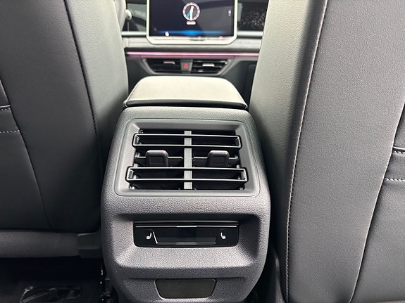 Volkswagen Tayron 21 of 23