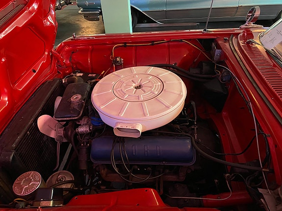 Ford Thunderbird 12 of 17