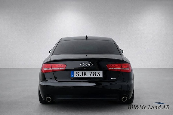 Audi A6 4 of 16