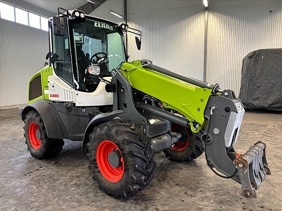 CLAAS Torion 738 T Sinus 3 of 10